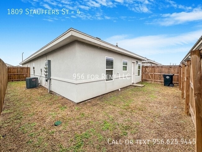 Photo - 1809 Stauffers St Unit 4