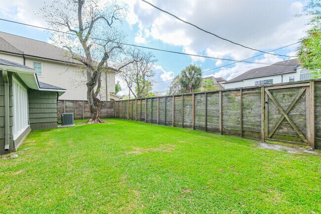 Photo - 4613 Braeburn Dr