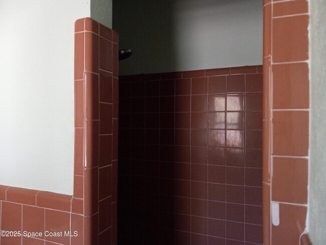 Photo - 231 N Plumosa St