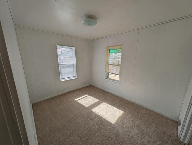 Photo - 516 Walnut St