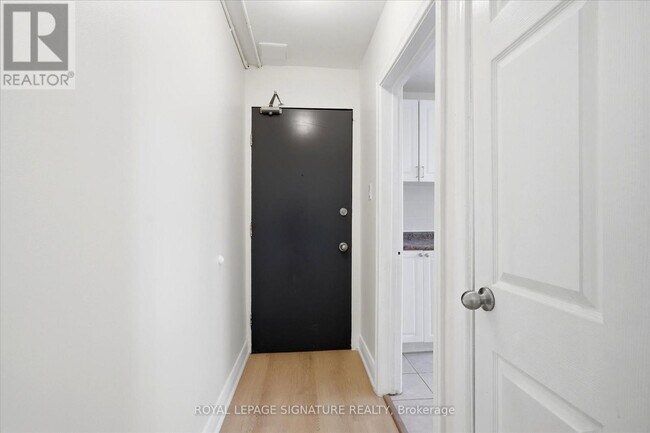 Photo - 1000 O'Connor Dr Unit 201
