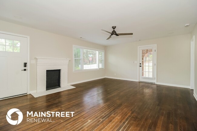 Photo - 140 Coryell St