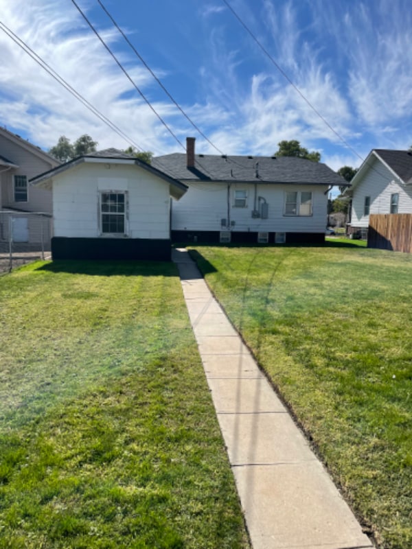 Photo - 618 Broadway St