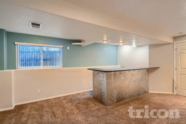 Photo - 8785 Katherine Ct