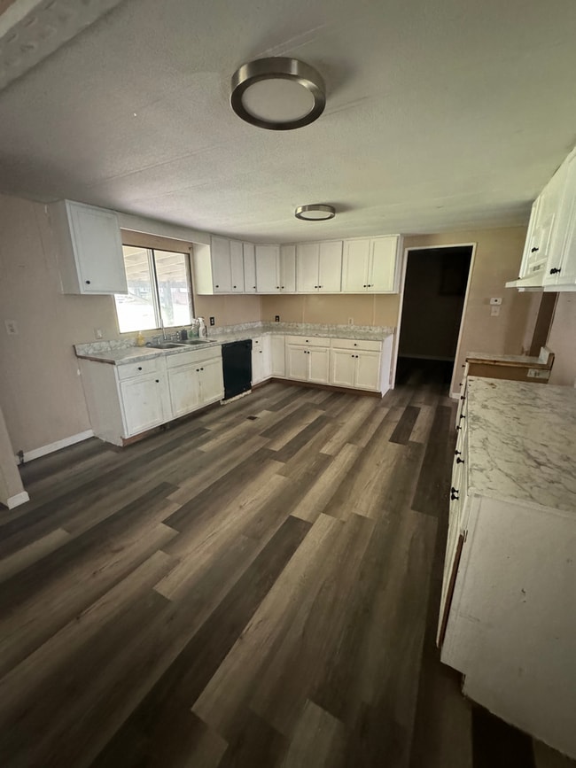 Photo - 6841 Klug Pines Rd
