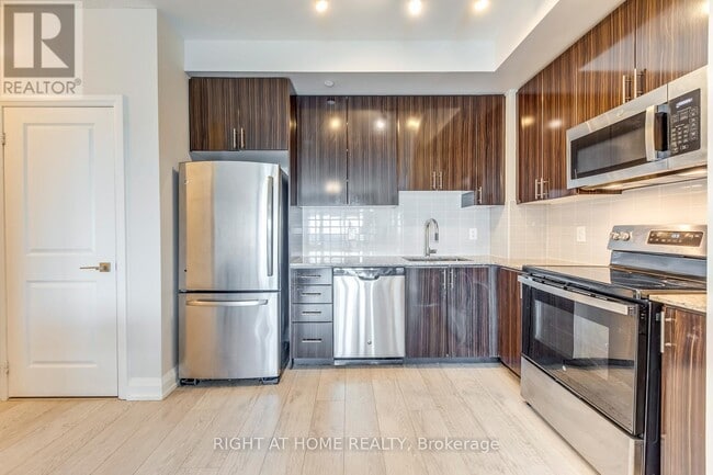 Photo - 7171 Yonge St Unité 2415