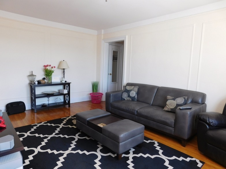 32-15 35 Th Street Unit D 7 - 32-15 35 Th Street Unit D 7 Apartamento Unidad D 7