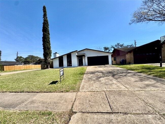 Building Photo - 7203 Addicks Clodine Rd
