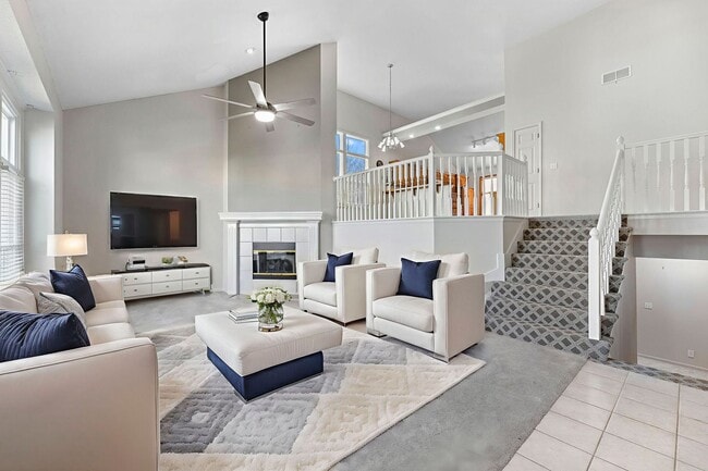 Building Photo - Four Bedroom Home Available in Overland Park