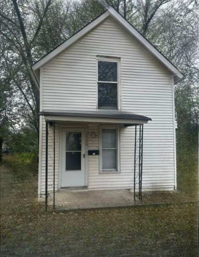 2 BR NE Canton Home for Rent - 2 BR NE Canton Home for Rent