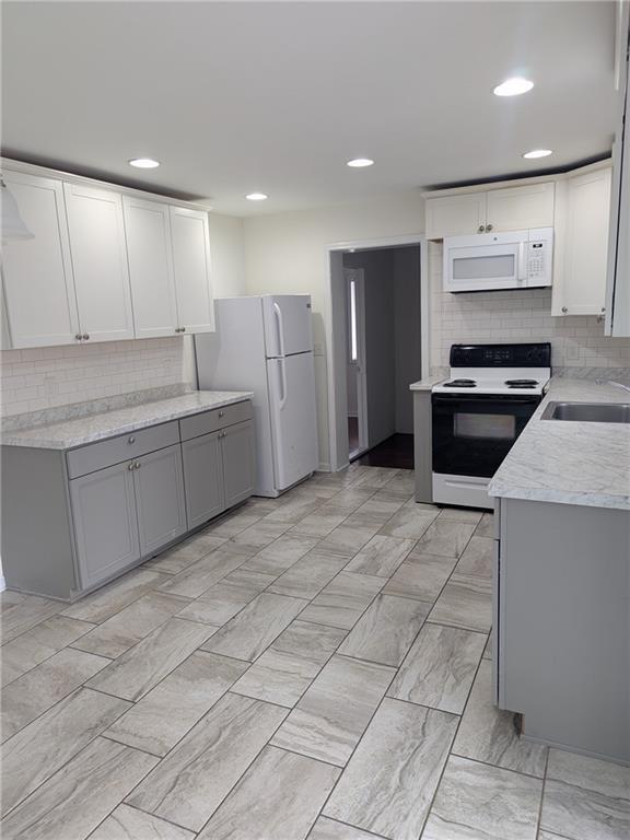 Photo - 409 Samaritan Dr