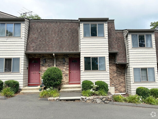 Building Photo - 130 Fillow St Unit 21 Rental