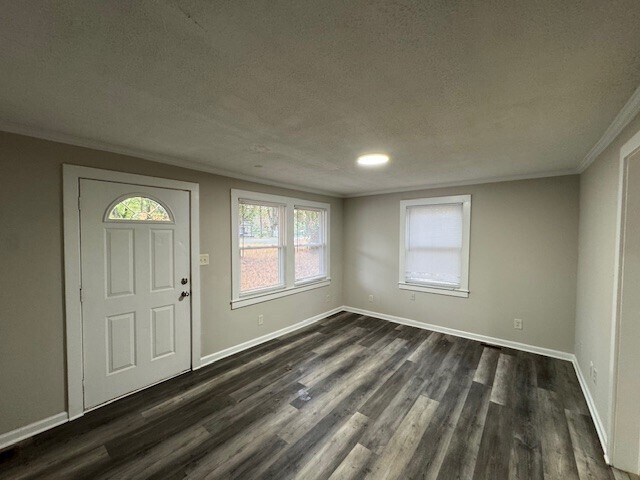 Photo - 1404 Linwood Rd