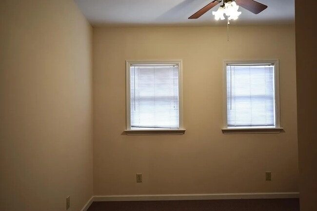 Photo - 7340 Ethel Ave Unidad 1w