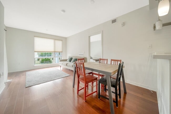 Photo - Condo for Rent in the Mission District - $...