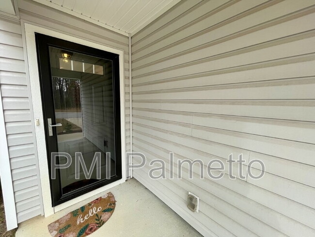 Photo - 341 Liliana Dr