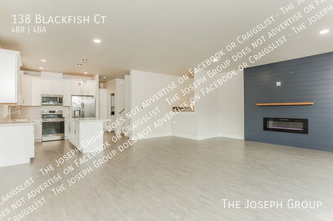 Photo - 138 Blackfish Ct