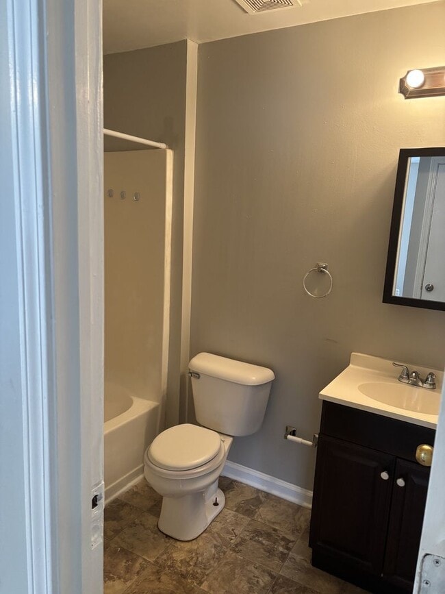 Photo - 320 Roth Ln Unit 302