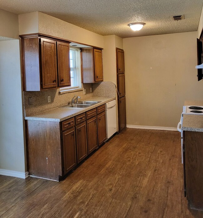 Photo - 3612 Spring Meadows Dr