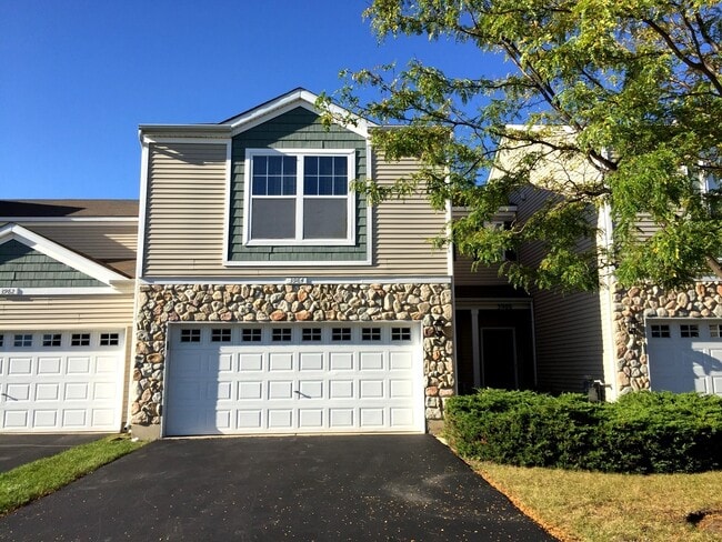 Photo - 3984 Blackstone Dr Townhome