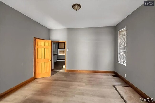 Photo - 2648 California Ave