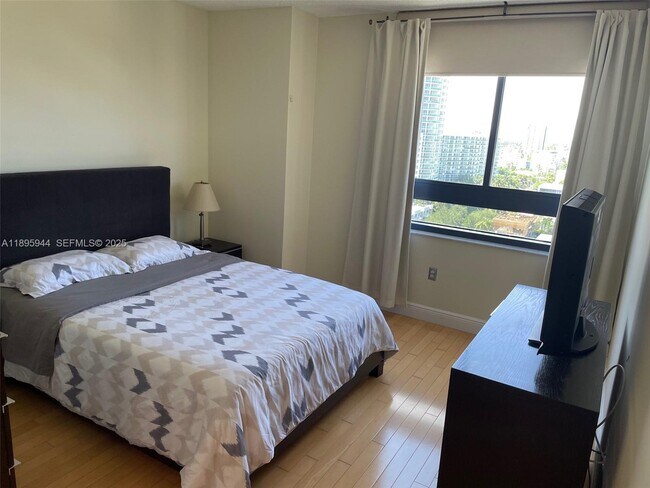 Photo - 1330 West Ave Unit 1613