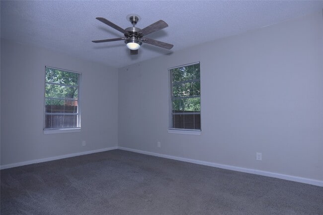 Photo - 130 Bennett Dr