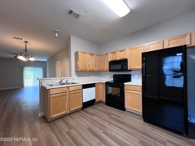 Photo - 358 Scrub Jay Dr