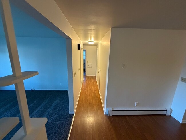 1302 S 9th St Unit lower