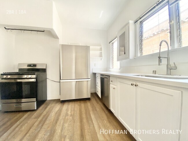 Photo - 362 1/2 N Sierra Bonita Ave-