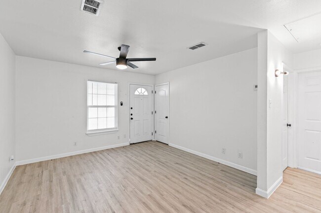 Photo - 3038 Weir Ave Unit 3040 Weir Ave