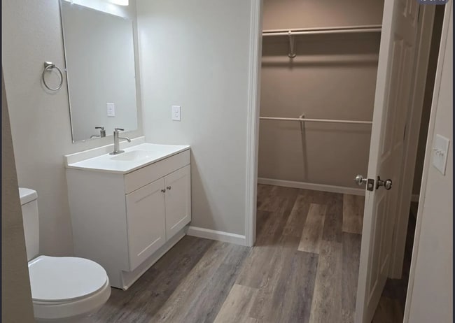 4103 W 56th Pl Unit B