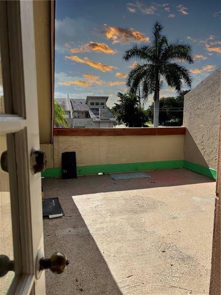 Photo - 3947 Coral Springs Dr