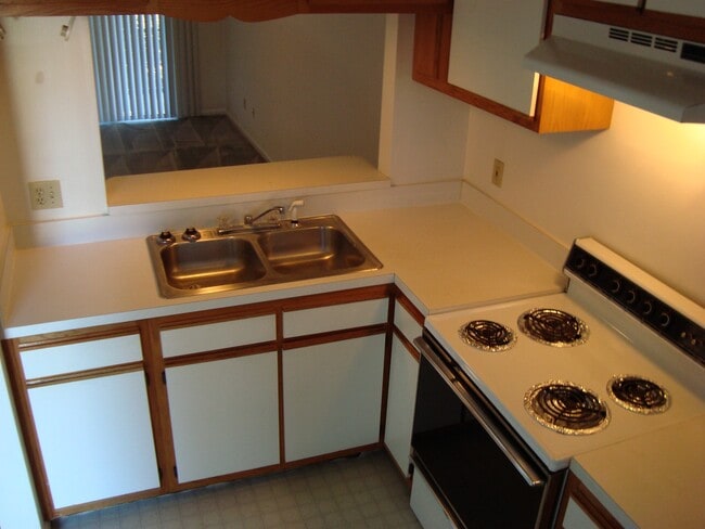 Photo - 170 Baisden Rd Unit 4