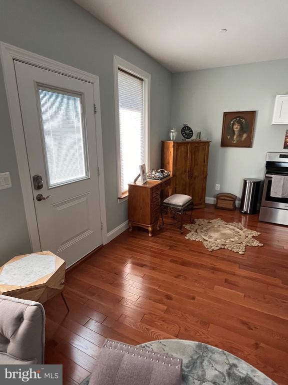 Photo - 23930 Brickhouse Farm Ln