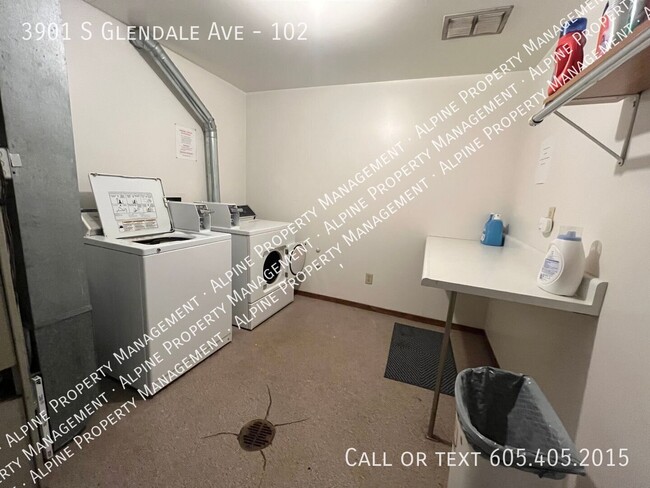 Photo - 3901 S Glendale Ave Unit 102