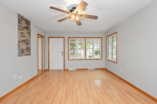 Photo - 8818 Fairway Dr