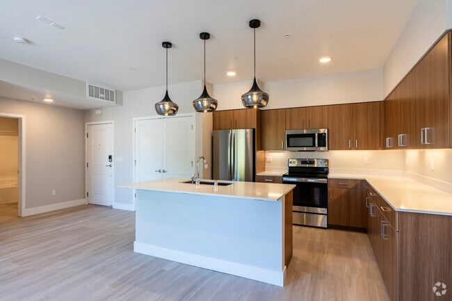 1BR, 1 Bath 742 Sq Ft