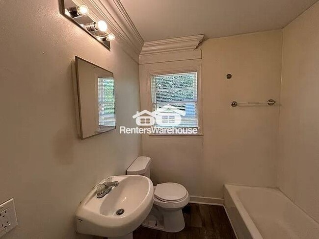 Photo - 4236 39th Ave N