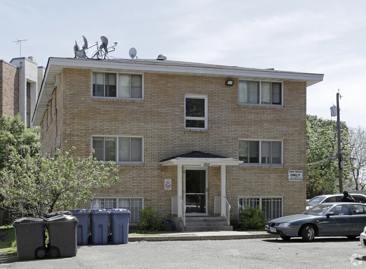 Photo - 1515 11th Ave S Apartments