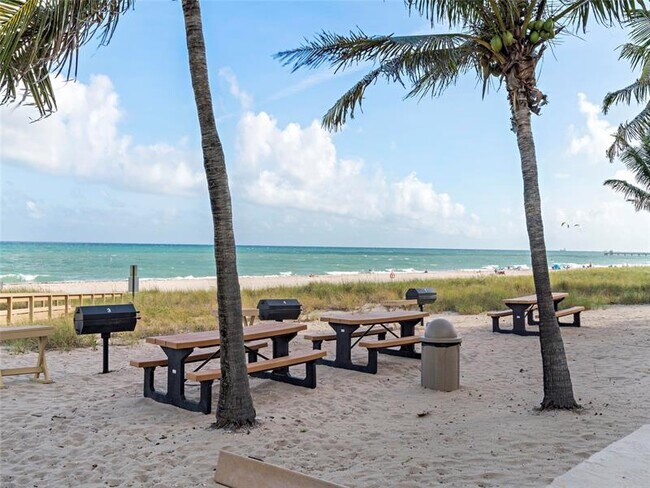 Photo - 5100 N Ocean Blvd Unit 1504