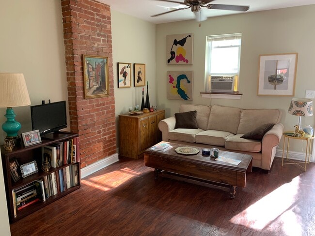 Photo - 5118 Dresden Way