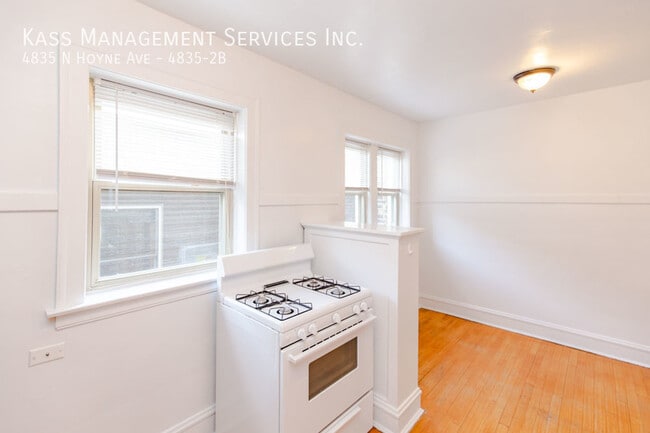 Photo - 4835 N Hoyne Ave Unit 4835-2B