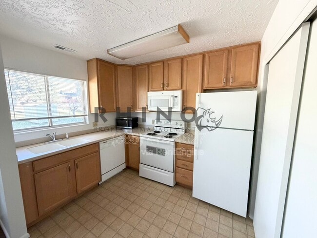 Photo - 6 N Hwy 89 Unidad 3945