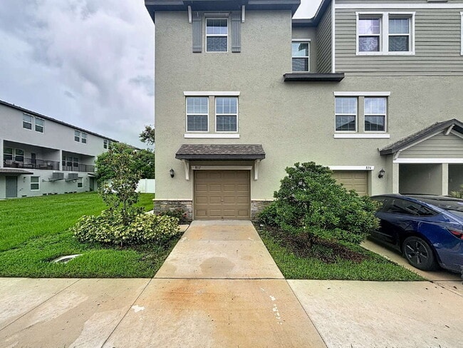 Building Photo - 822 Tennyson Mill Cir