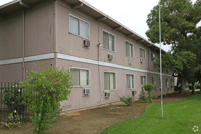 Photo - Park Villa Apartments