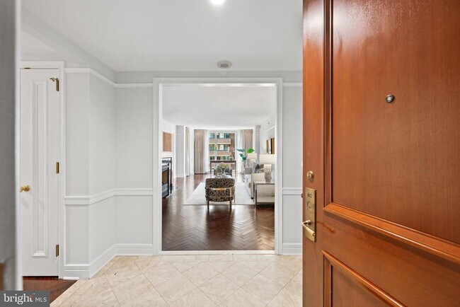 Photo - 1155 23rd St NW Unit 6C