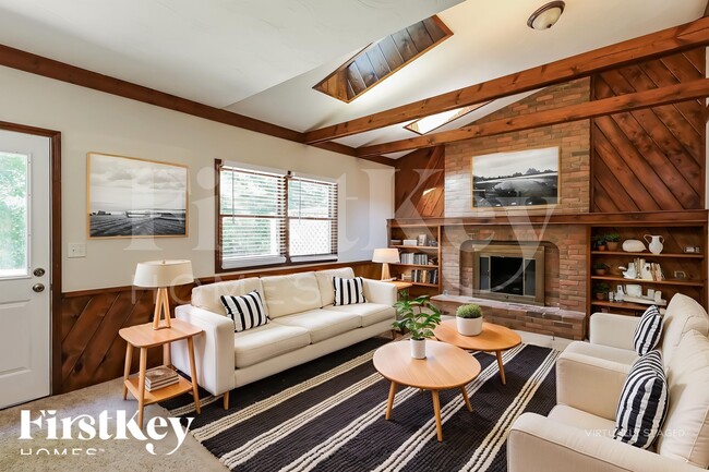 Photo - 581 Brightstone Dr