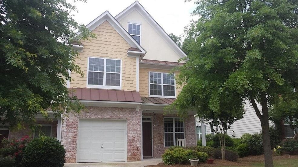 Photo - 388 St Claire Dr