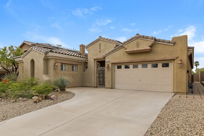 Photo - 868 Bussora Rose Dr